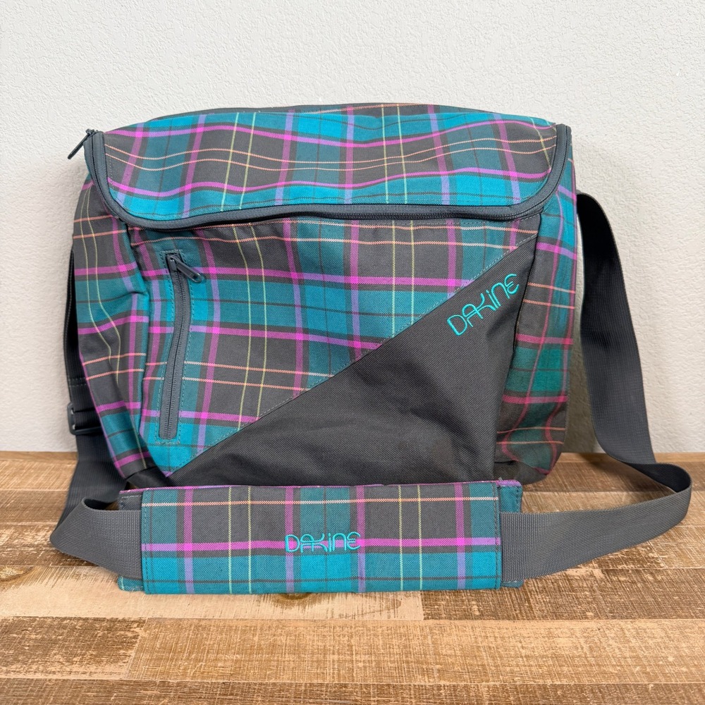 Dakine Messenger Bag Unisex Teal Purple Plaid Laptop Shoulder Strap